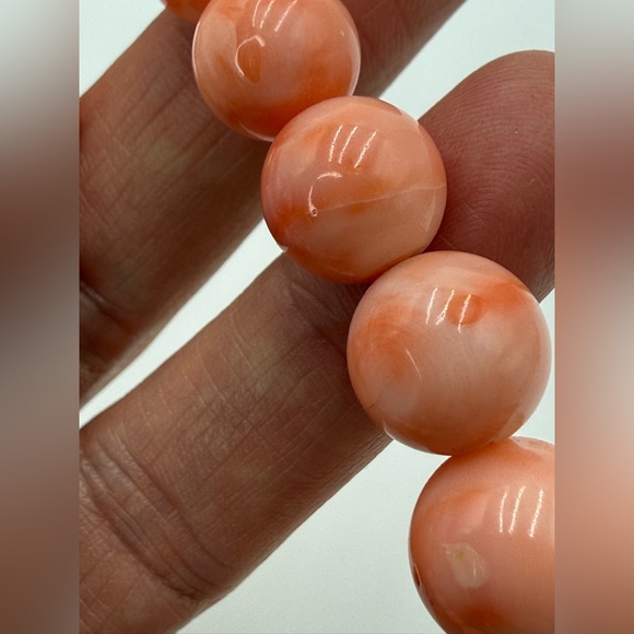 Genuine Angel Skin Coral Necklace 16” Blush Pink Beads Gold Tone Clasp 51.8g - Picture 12 of 17